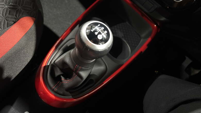 Toyota Aygo X 1.0 VVT-i Edge 5dr Petrol Hatchback